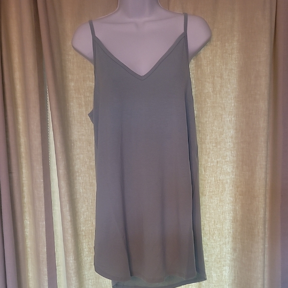 Zenana Outfitters Tops - Zenana Outfitters Soft Sage Tank Top - Pale Green